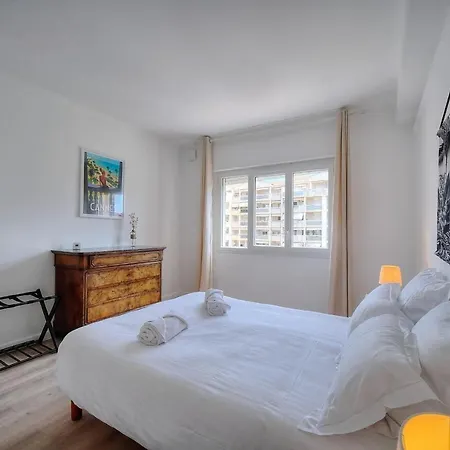 Apartment Immogroom - Spacious 3-room - Garage - Terrace - Air Conditioning Cannes