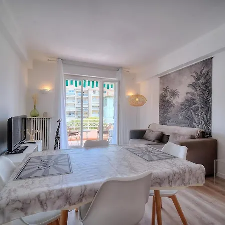 Immogroom - Spacious 3-room - Garage - Terrace - Air Conditioning Cannes